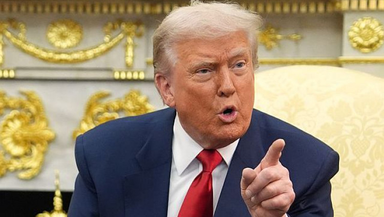 Трамп подписал закон об обнародовании материалов по делу Эпштейна