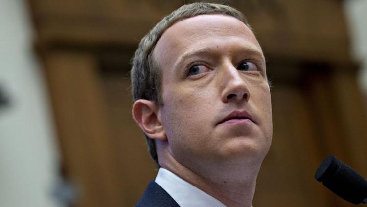 Цукерберг потерял $6,5 млрд за 6 часов сбоя в работе Facebook, WhatsApp и Instagram