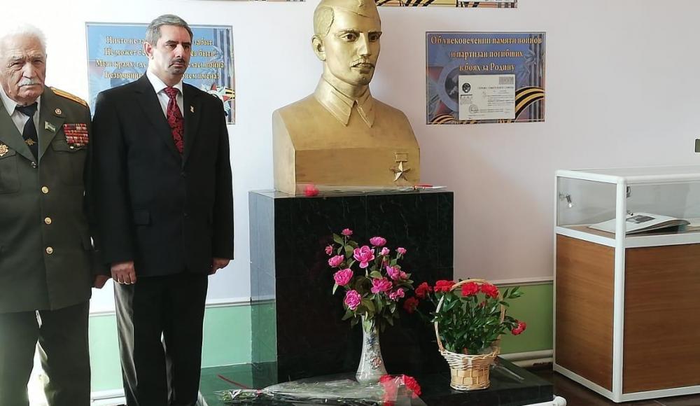 В нальчикской школе вспомнили выпускника — Героя Советского Союза Исая Иллазарова