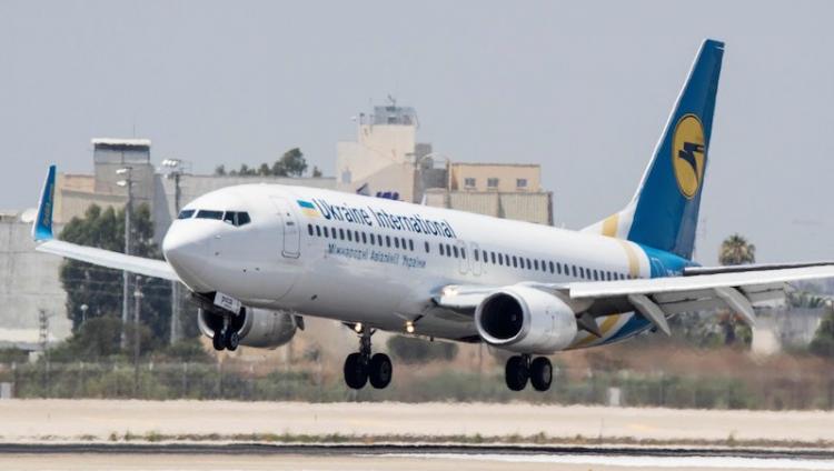 Украинский Boeing не смог сесть в Бен-Гурионе из-за обстрелов