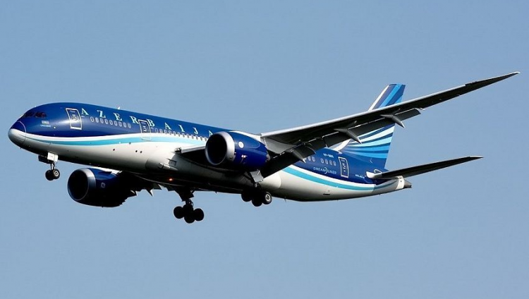 Авиакомпании Wizz Air и AZAL возвращаются в Израиль