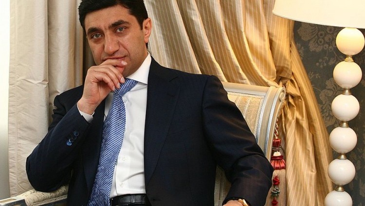 Президент Азербайджана наградил Года Нисанова за вклад в развитие диаспоры