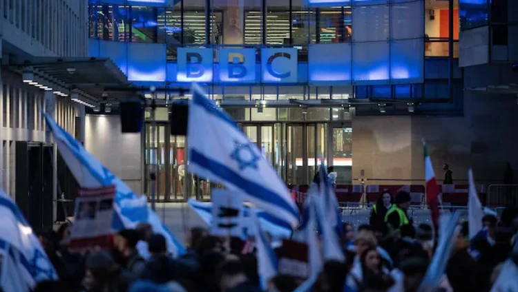 Сотрудников BBC обязали прослушать образовательный курс по антисемитизму и исламофобии