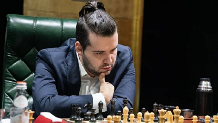 Ян Непомнящий проведет матч за титул чемпиона мира с Дин Лижэнем в Астане