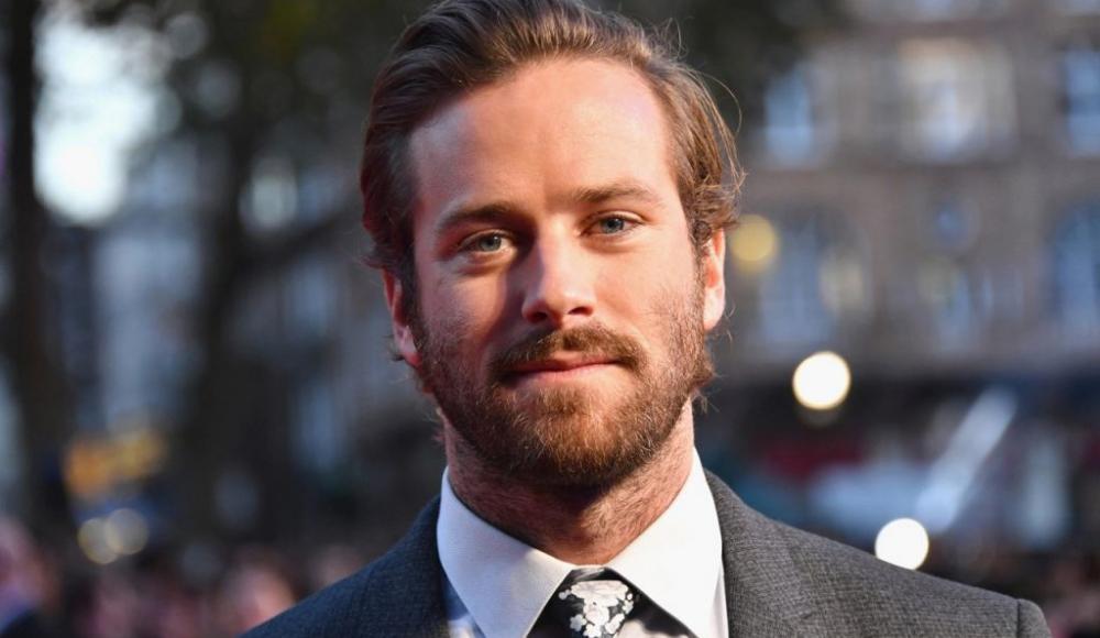 От сотрудничества с Арми Хаммером отказалось его агентство