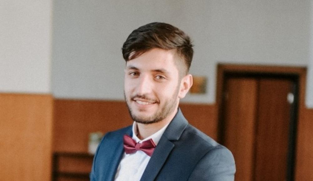 Тенор израильской оперы Станислав Давыдов: «Мечтаю исполнить арию на джуури!»