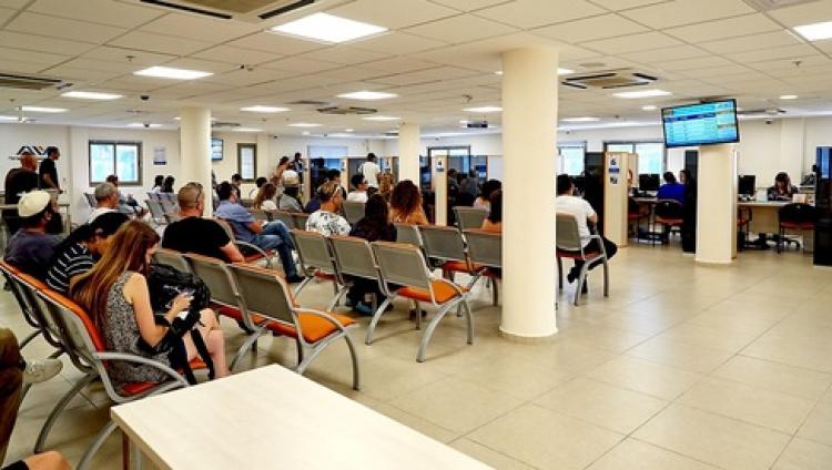 В Израиле не могут найти рабочих на ставку 10-15 тыс. шекелей