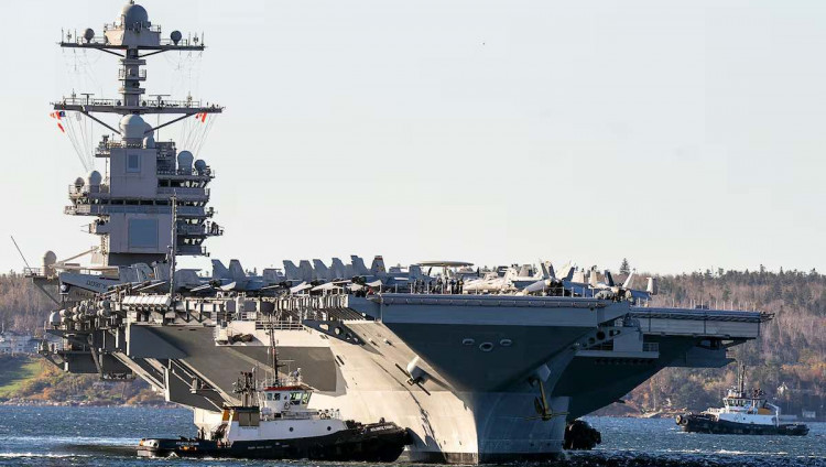 Авианосец ВМФ США «Джеральд Р. Форд» идет в Хайфу