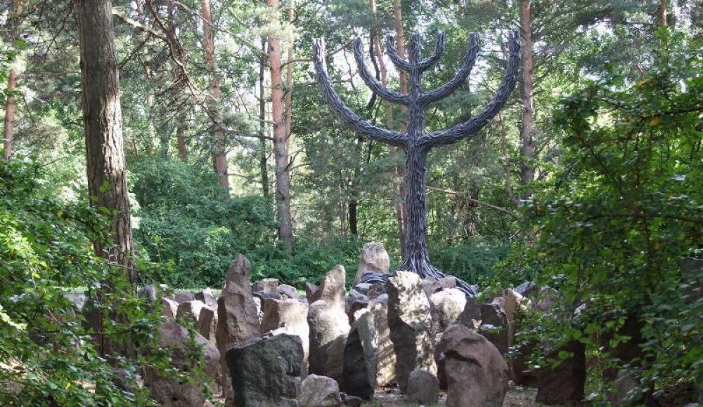 Случайно выжившие: К 80-летию массовых убийств евреев в Латвии (Часть 2)