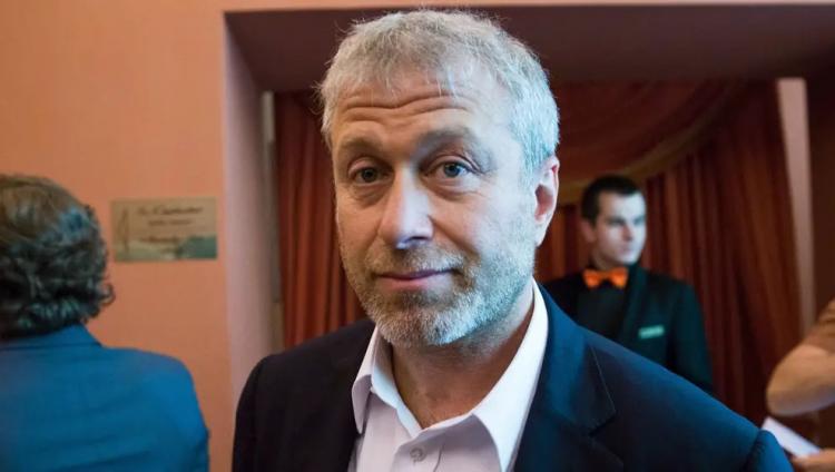 Португалия проверит законность выдачи гражданства Роману Абрамовичу