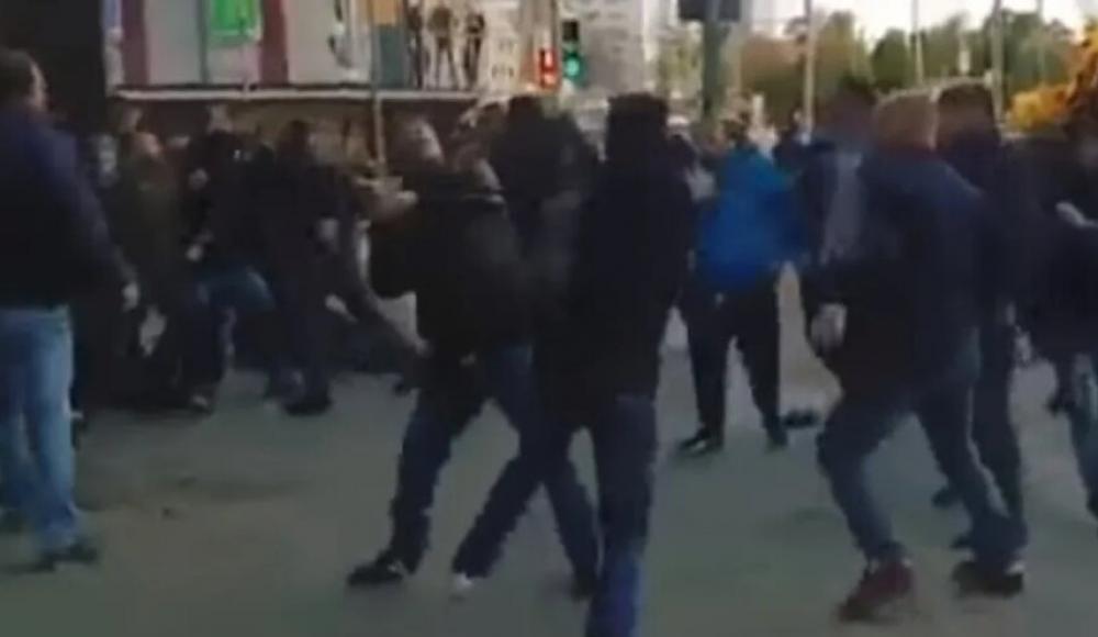 Среди 20 задержанных после драки скинхедов с антифа в Москве оказался убийца еврея
