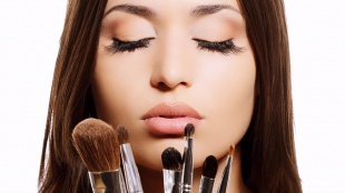 Курсы make-up при молодежном клубе «Бат Мелех»