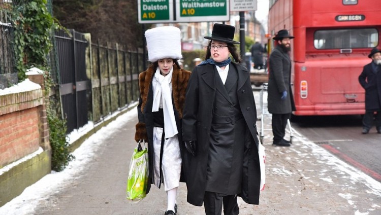 Британские раввины выступили против законопроекта о введении светских предметов в ешивах