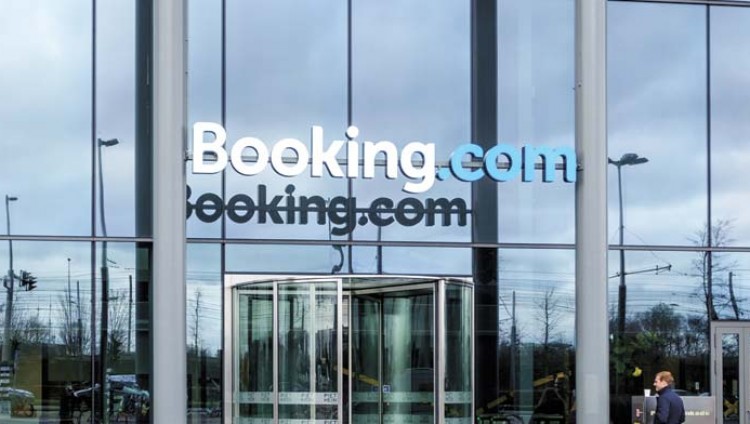 Туристические объекты Иудеи и Самарии подают в суд против Booking.com