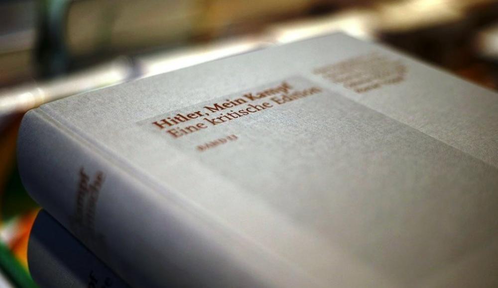 Во Франции вышло критическое издание книги, написанной Гитлером