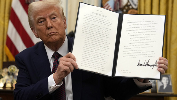 Трамп подтвердил, что предпочитает решить иранскую проблему дипломатическим путем