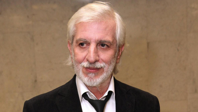 Умер певец Ефрем Амирамов, автор легендарного хита «Молодая»