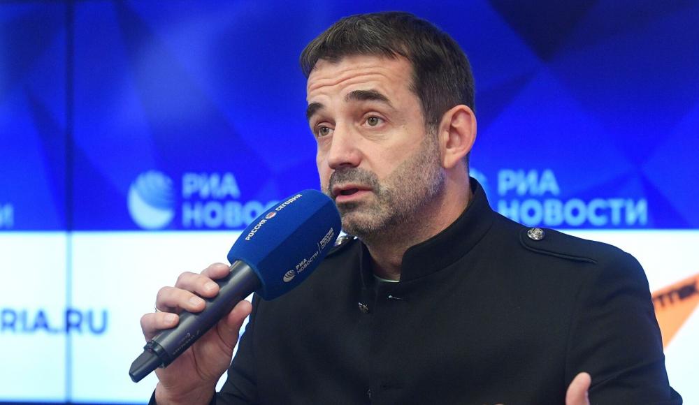 Дмитрий Певцов лидирует по своему одномандатному округу на выборах в Госдуму РФ  