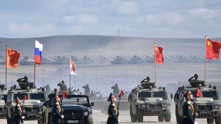 С мессианских просторов: мистический смысл российско-китайских военных учений