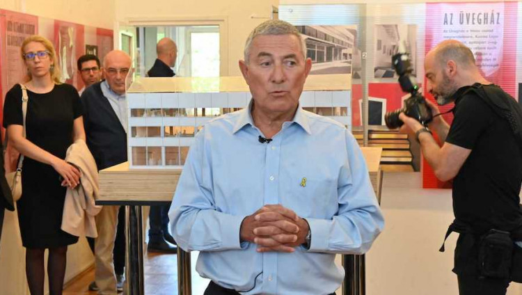 Глава «Сохнута» Дорон Альмог отменил визит в ЮАР из-за угрозы ареста