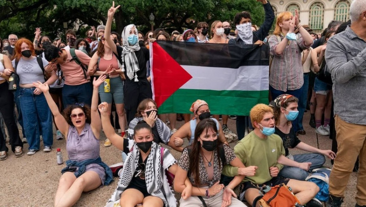 Власти США планируют использовать ИИ для выявления сторонников ХАМАС, подлежащих депортации