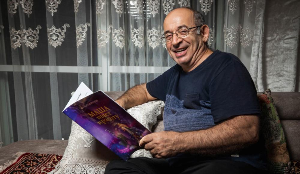 Семен Гаврилов: о новых книгах, творчестве во время пандемии и своей вакцинации