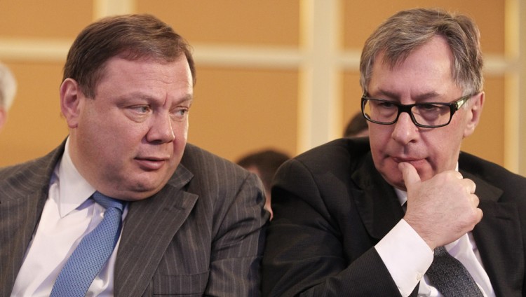 Фридман и Авен выйдут из числа акционеров Альфа-банка