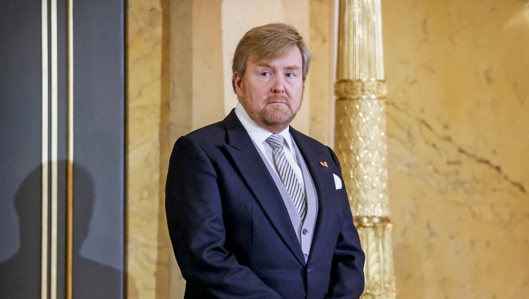 Король Нидерландов присоединился к молитве за Израиль в амстердамской синагоге