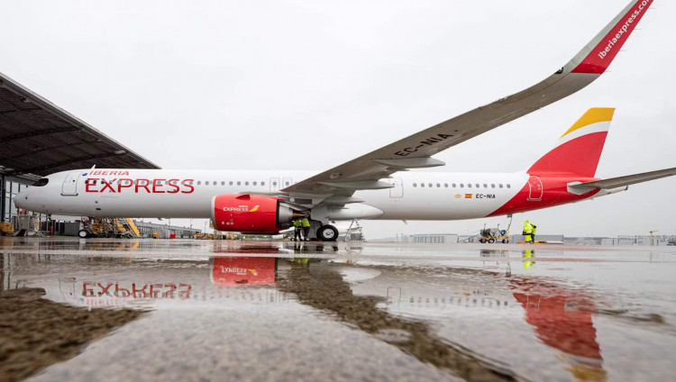 Лоукостер Iberia Express возобновляет рейсы в Израиль