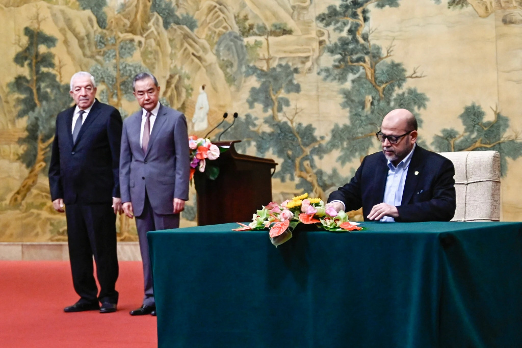AFP__20240723__364P7VP__v1__HighRes__ChinaPalestinianConflictDiplomacy_csecollege.jpeg