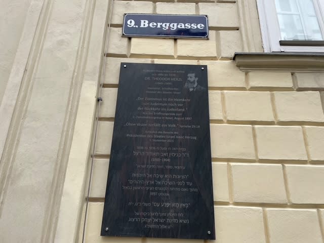 729686.jpg