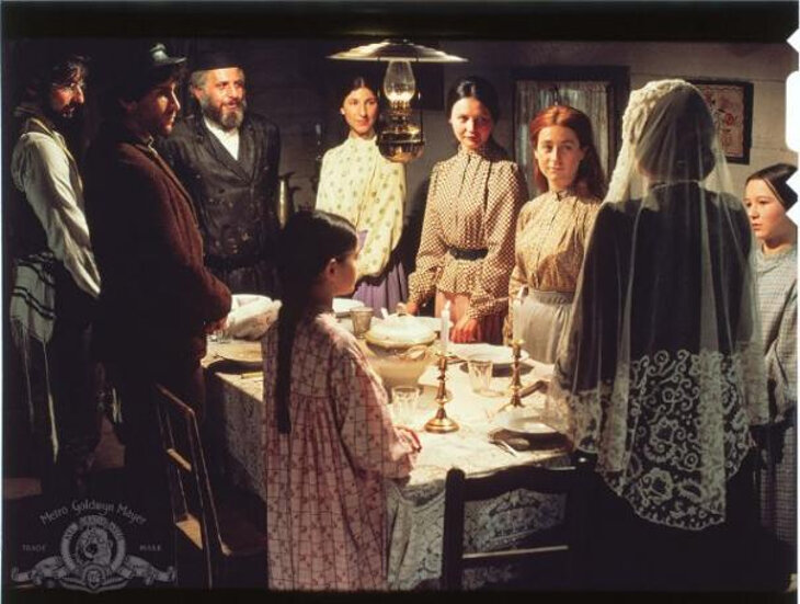 What-Fiddler-on-the-Roof-Gets-Right_htm_c5de8ac2d4afe55c.jpg What-Fiddler-on-the-Roof-Gets-Right_htm_c5de8ac2d4afe55c.jpg