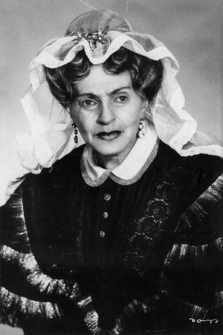 ida_kaminska_fot_benedykt_jerzy_dorys_polona-1.jpg ida_kaminska_fot_benedykt_jerzy_dorys_polona-1.jpg