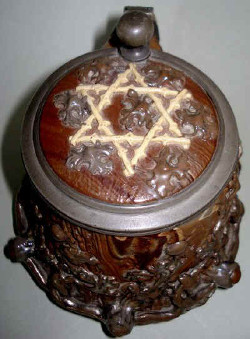 Jews-and-Beer_htm_7e6e539c19620714.jpg