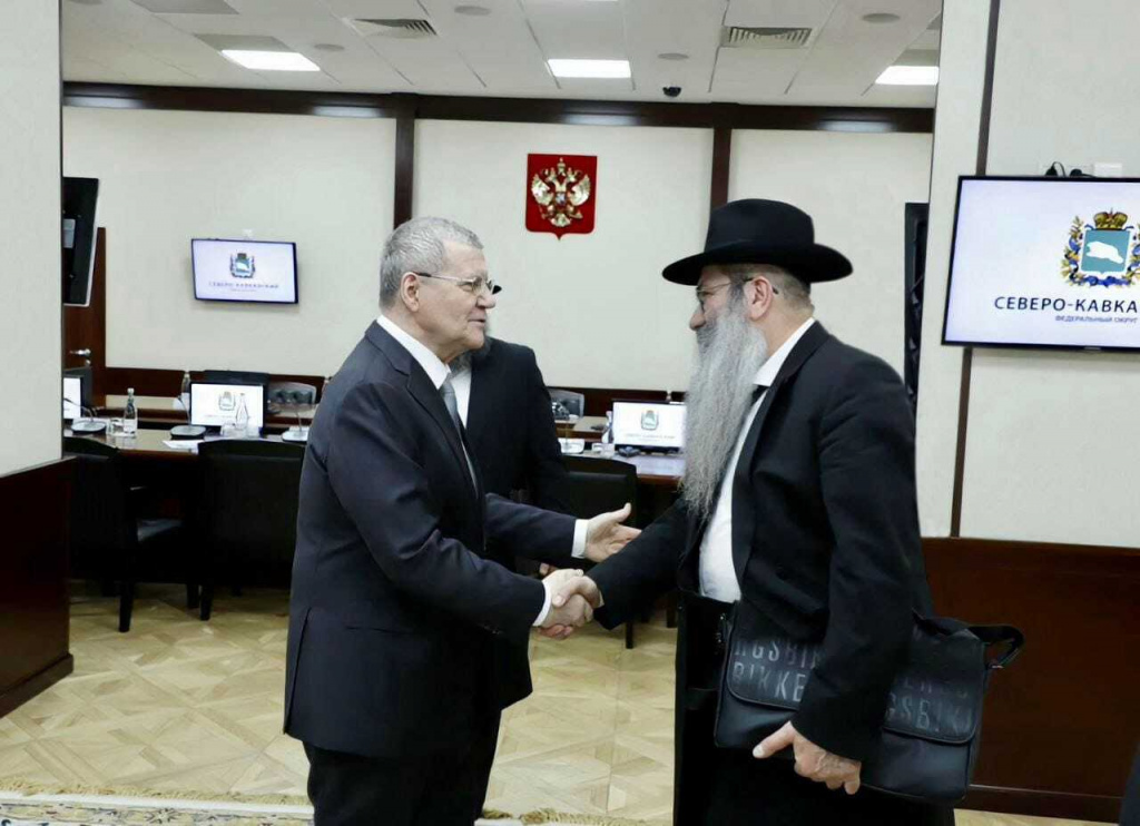 Акива 2.jpg Акива 2.jpg