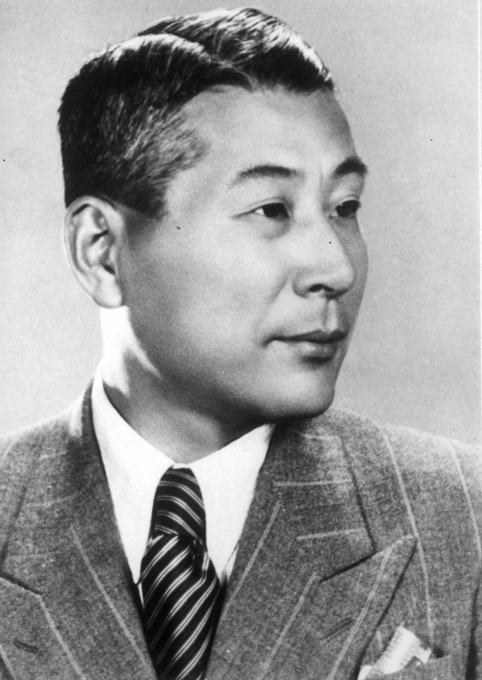 Chiune-Sempo-Sugihara (1).jpg