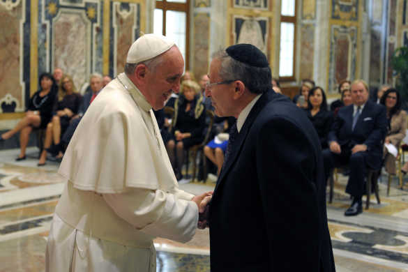 Marvin_Hier_with_the_Pope.jpg