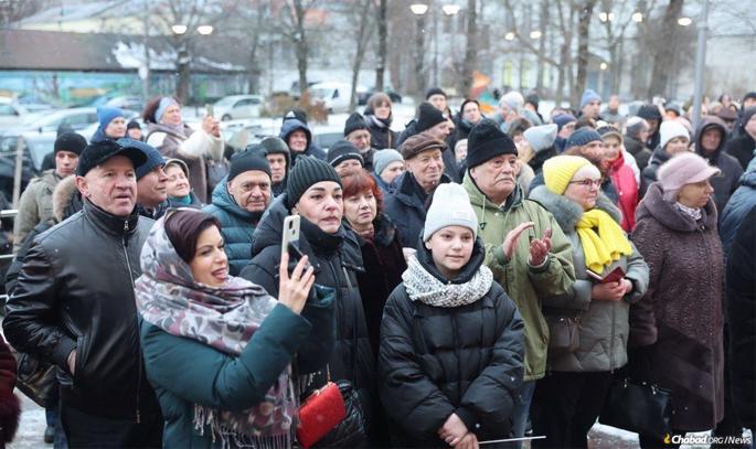 GkDy13145561.jpg GkDy13145561.jpg