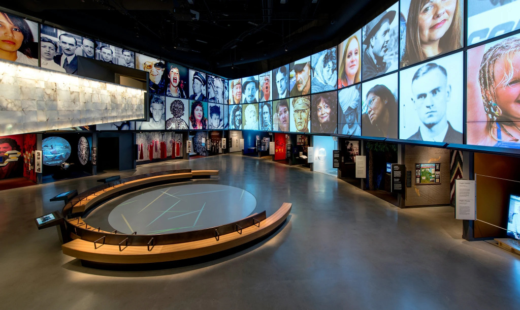 Canadian-Museum-for-Human-Rights-in-Winnipeg-Canada-Gallery_1_csecollege.jpeg