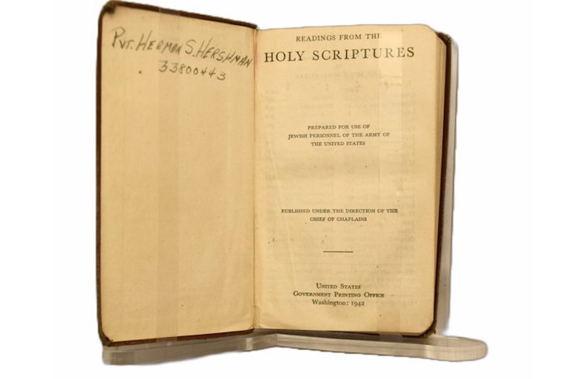 011223-shapiro-jewish-bible-weitzman-museum.width-704.jpg
