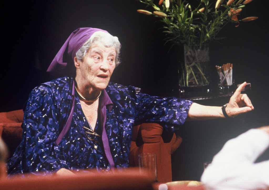 Miriam_Rothschild_appearing_on__After_Dark__2_July_1988_-_alternative.jpg