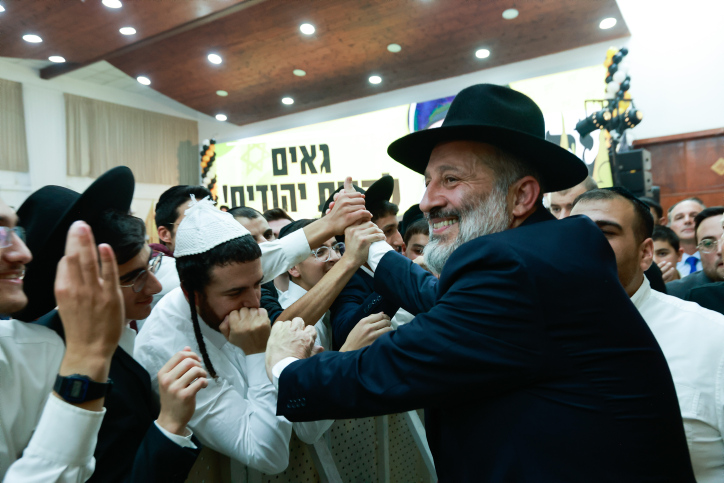 F221101YZ118-1.jpg