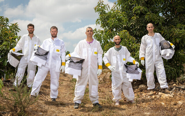Beewise-Founders-left-to-right-Hillel-Schreier-Eliyah-Radzyner-Saar-Safra-Yossi-Surin-Botz-Petersil-640x400.jpg