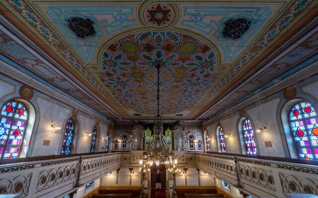10-26-22-Sinagoga-din-Lugoj-Sebastian-Puraci-21-640x400.jpeg