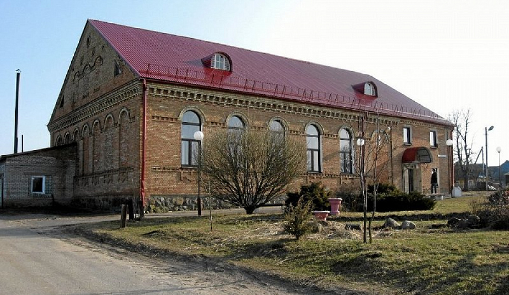 Под Гродно продают здание Радуньской ешивы, из которой вышли 12 главных раввинов стран мира
