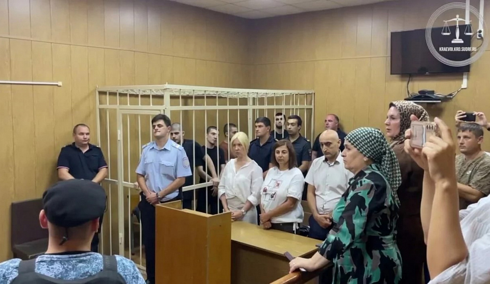 Осуждены погромщики из аэропорта Махачкалы, искавшие в турбинах евреев