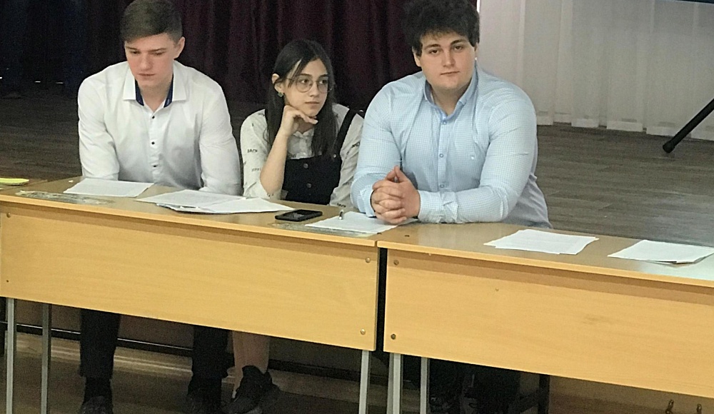 День памяти павших и День независимости государства Израиль в пятигорской школе «Геула»