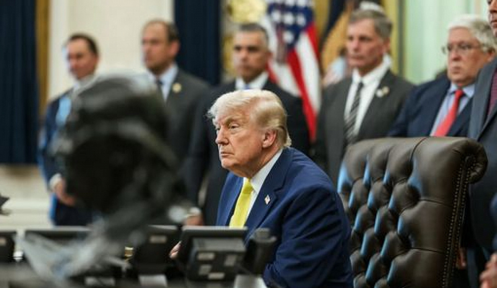 Трамп призвал к полному прекращению огня на Ближнем Востоке