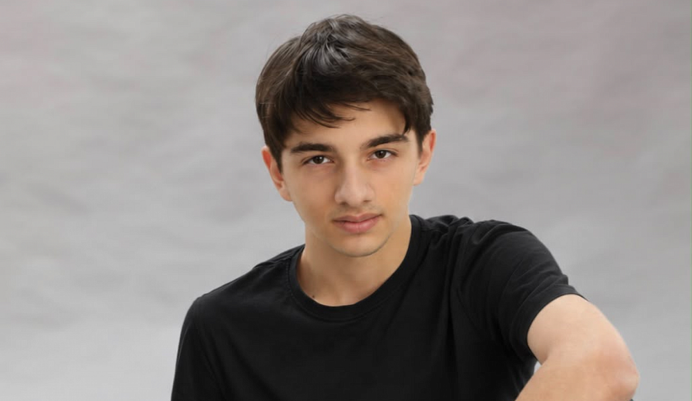 Память как фундамент: 18-летний Дэннис Бунят-заде о корнях, истории и созидании