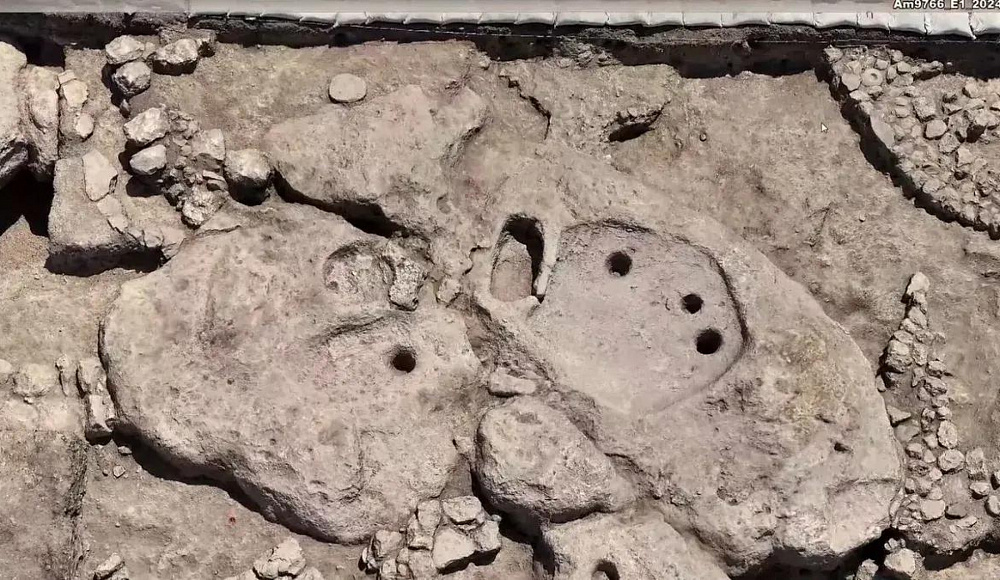 Израильские археологи нашли винодельческий пресс возрастом 5 000 лет